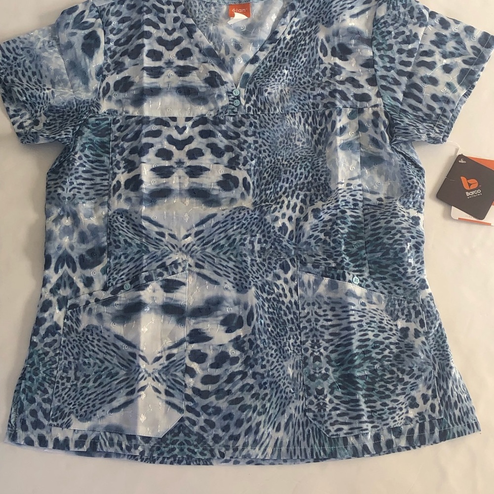 Scrub top L